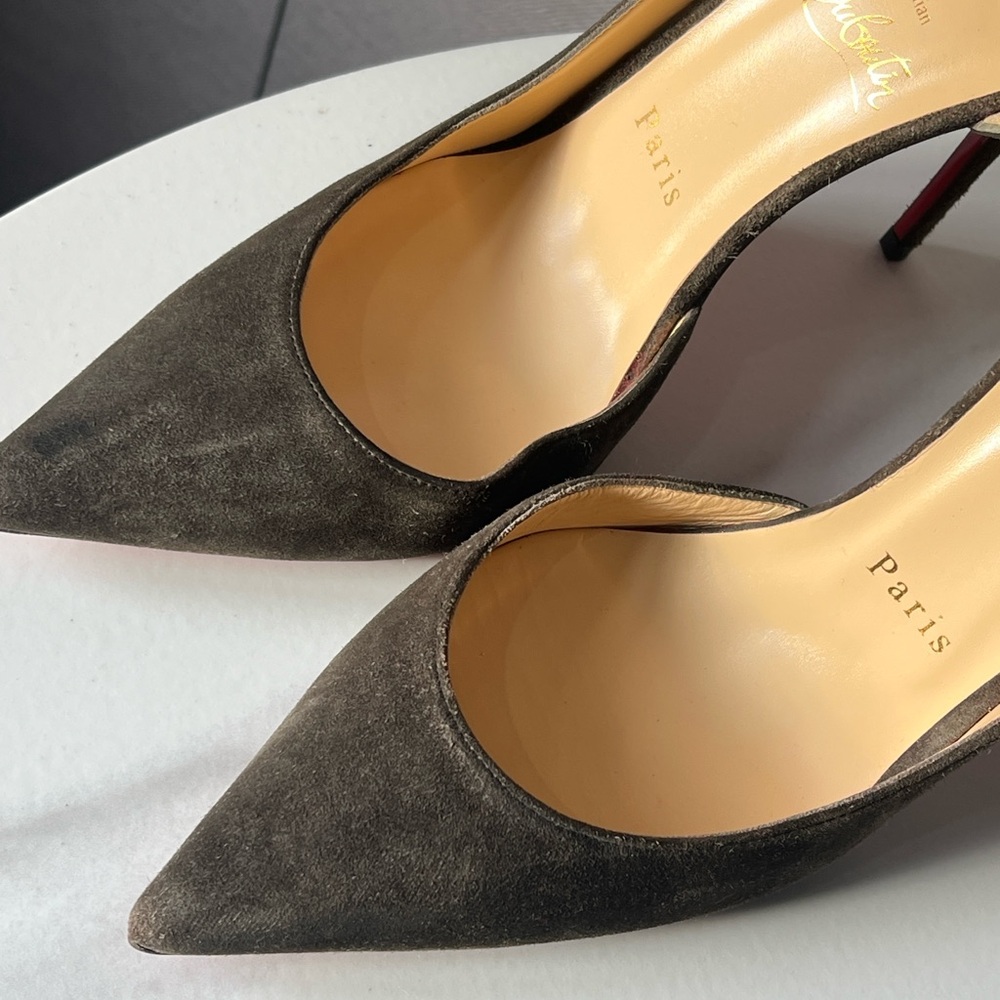 Christian Louboutin Iriza 85mm pumps dark/olive Green Suede - Picture 7 of 13